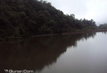 拦道石红色生态风景区第 6 张图片