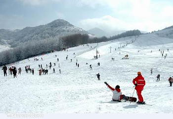 唐回滑雪场第 1 张图片