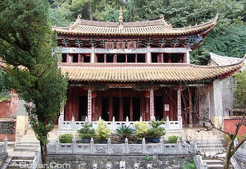 宝华山寺第 1 张图片