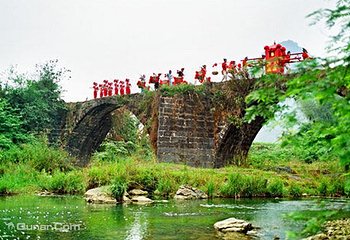 崆峒岩风景区第 3 张图片
