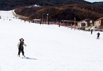 龙凤山滑雪场第 3 张图片