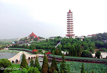莲花山第 5 张图片