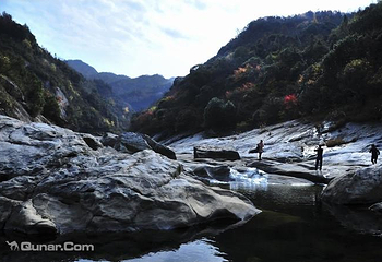 燕子河大峡谷第 7 张图片