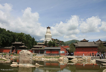 殊像寺第 3 张图片