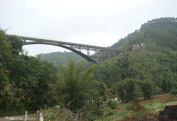 黄金沟森林旅游景区第 6 张图片
