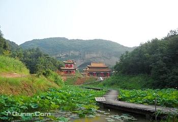 大别山石窟第 12 张图片