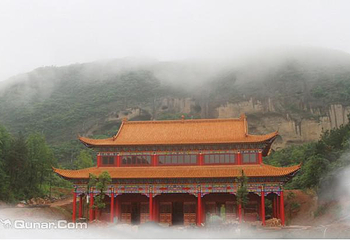 大别山石窟第 8 张图片