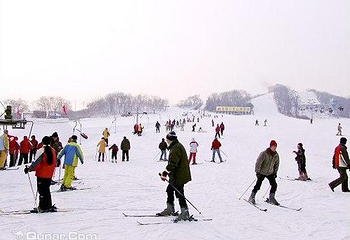 二龙山滑雪场第 5 张图片