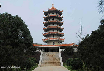 孤峰塔第 1 张图片