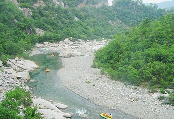 西岭峡谷漂流第 11 张图片