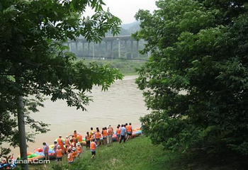 白马潭旅游景区第 5 张图片