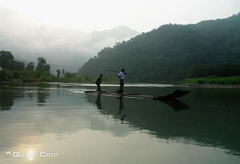 白马潭旅游景区第 4 张图片