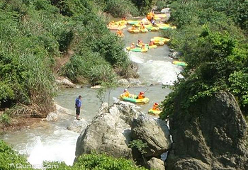 宁乡沩山龙泉漂流第 3 张图片