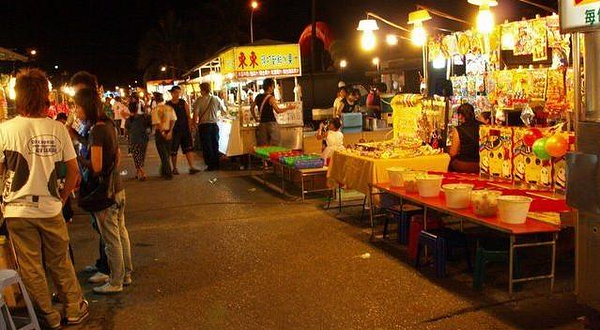 南滨观光夜市