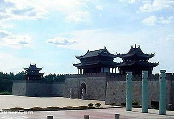 峰迭古城址第 1 张图片