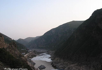 泾河大峡谷第 2 张图片