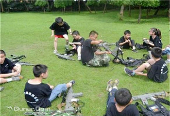 重庆集结号真人CS铁山坪店第 2 张图片