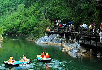 盘龙峡漂流第 3 张图片