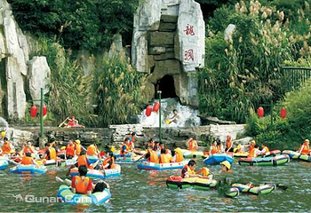 黑龙潭地下峡谷漂流第 1 张图片
