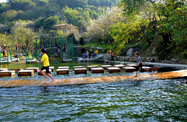 天露山半山温泉乐园(含大门票)
