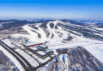 长春天定山滑雪场第 6 张图片