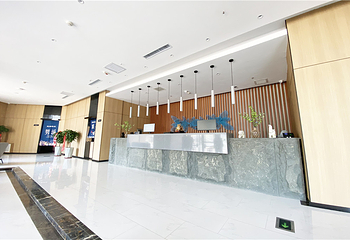 悦澜汤泉(和泓国际花园西区店)第 2 张图片