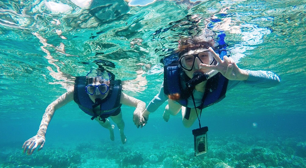 双月湾海鲨水上俱乐部