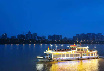 泰禾游船(东堤旅游码头)第 2 张图片