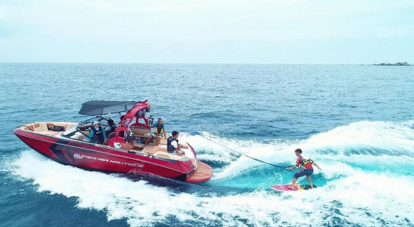 天屿湖乐行尾波冲浪基地