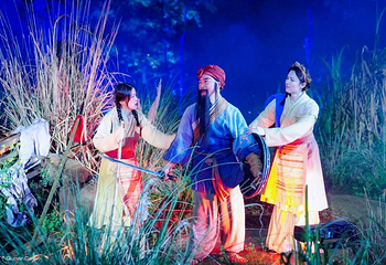 新安江景区《江清月近人》实景演艺第 3 张图片