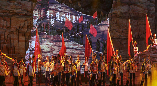 大型音乐舞蹈史诗《走近红旗渠》