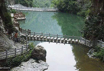 龙卧岩第 8 张图片