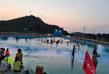 平果市丰浪水上乐园第 1 张图片