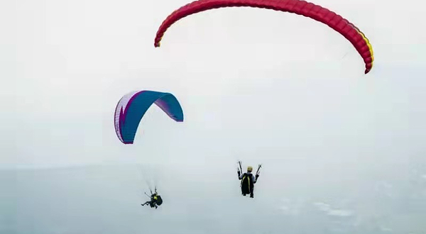 都江堰蒲虹国际滑翔伞基地