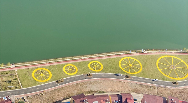 橙谷滑翔伞飞行营地