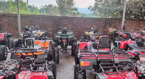 飞越丛林越野俱乐部