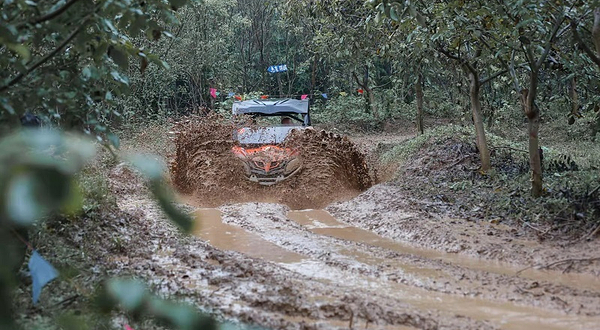 济源向导者越野车基地