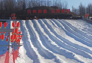 西白岸滑雪场第 4 张图片