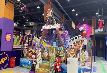 AP爱蹦哒口袋屋蹦床公园(米房店)第 8 张图片