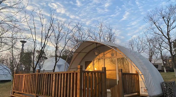 牛路野营东方盐湖城露营地