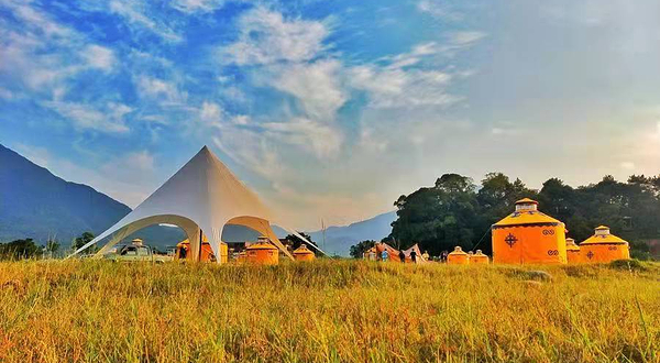 亲同学罗坑大草原露营地