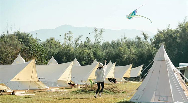 原乡野宿英德小桂林露营地