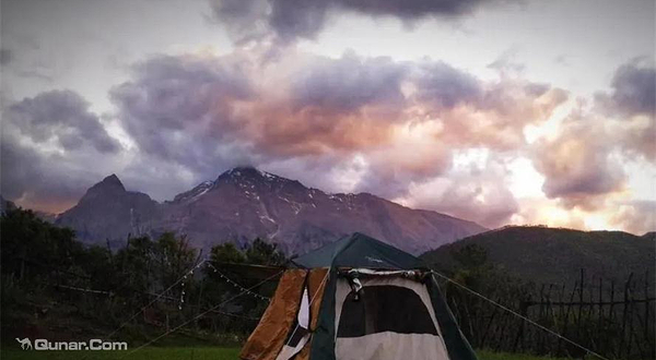 知行一品雪山农场露营地