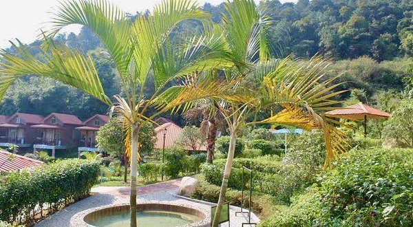 山湖智慧露营地