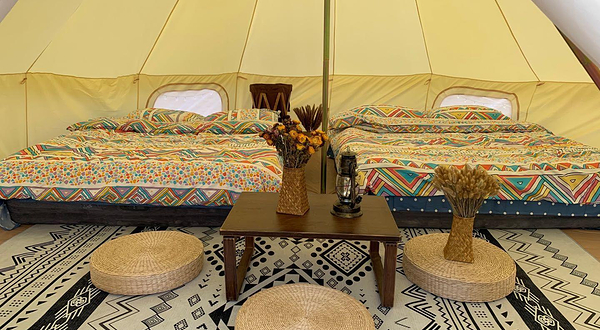 鸣沙山肆喜沙漠露营地