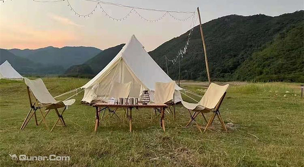 松果湖畔露营地