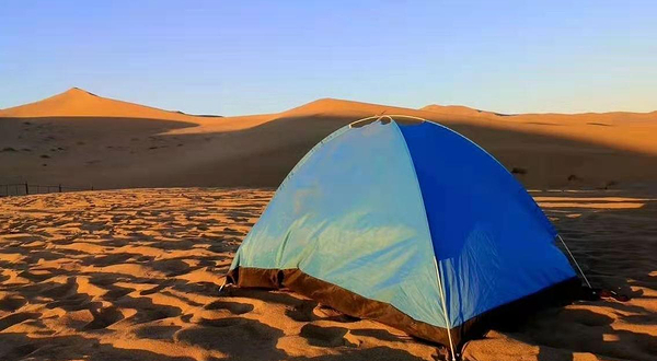 致青春户外沙漠露营地