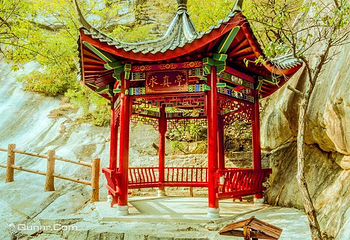 黑龙潭风景区第 4 张图片