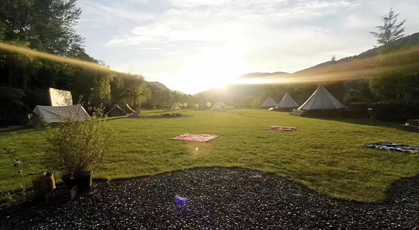 光合山谷露营地