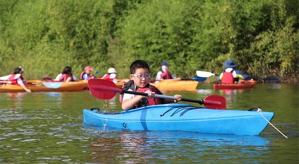 红帽子皮划艇海蓝云天基地